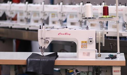 CB797 Heavy-Duty Flatbed Walking Foot Sewing Machine